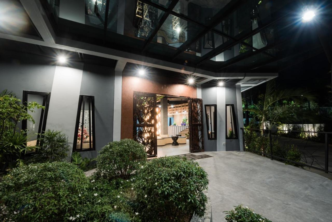 Little Loft Hotel Phuket Exterior photo