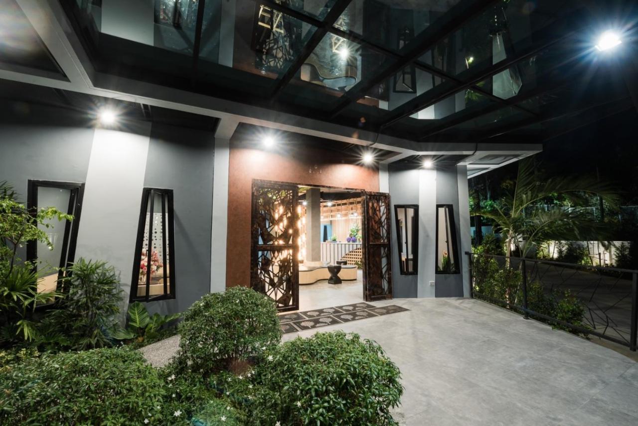 Little Loft Hotel Phuket Exterior photo